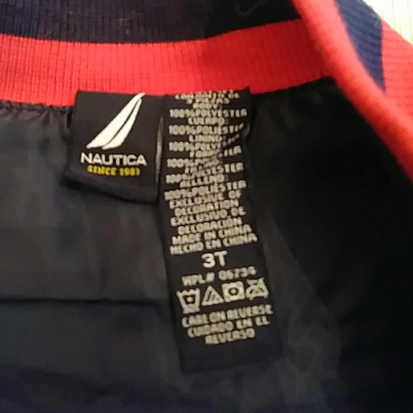 2 piece Nautica outfit. - Picture 7 of 8